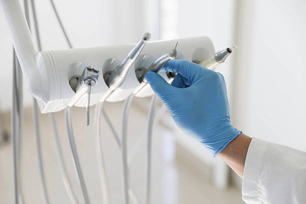 Professional Teeth Whitening technician working in Steger, IL